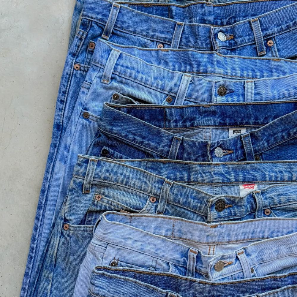 Premium Levi’s Mystery Box - Vintage Box