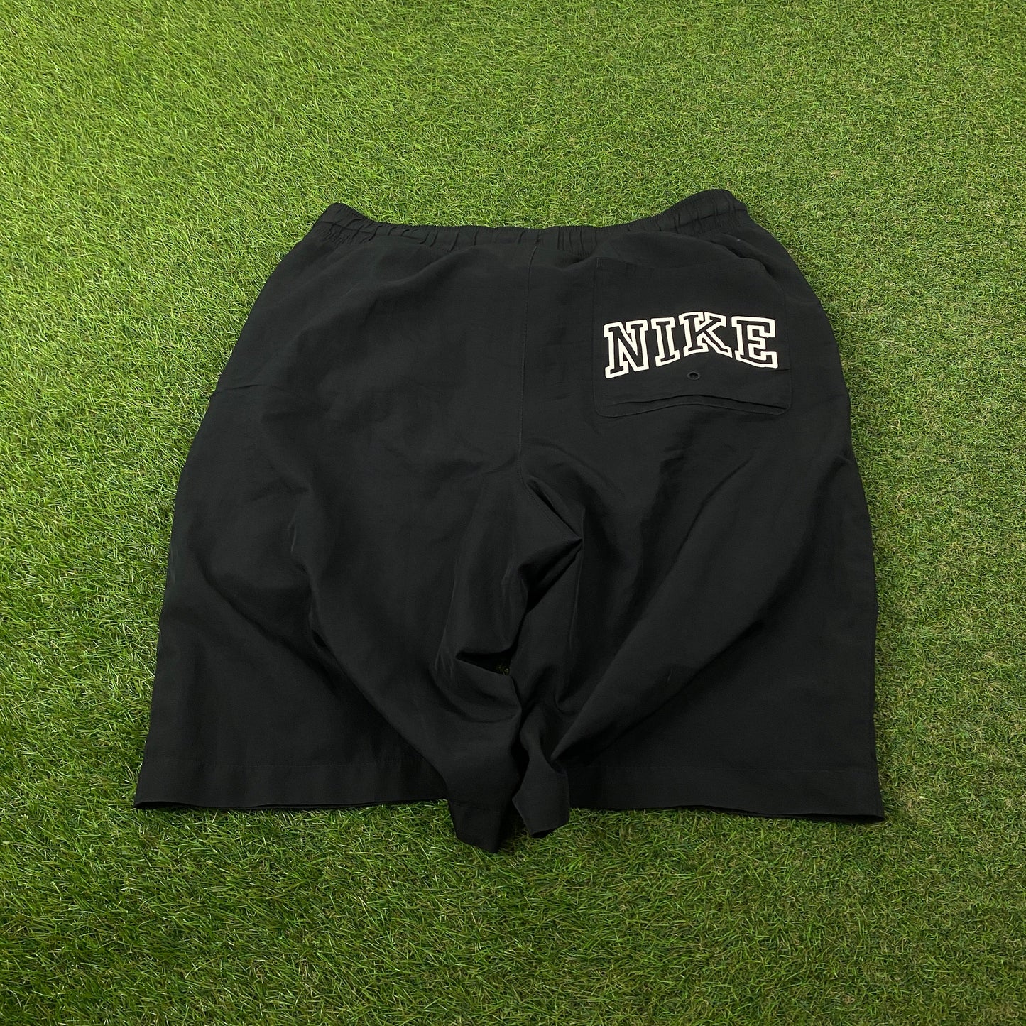 00s Nike Baggy Shorts Black Small