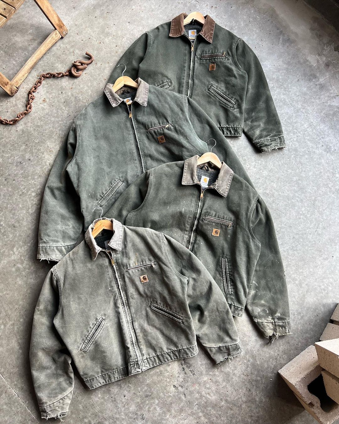 Premium Carhartt Mystery Box - Vintage Box
