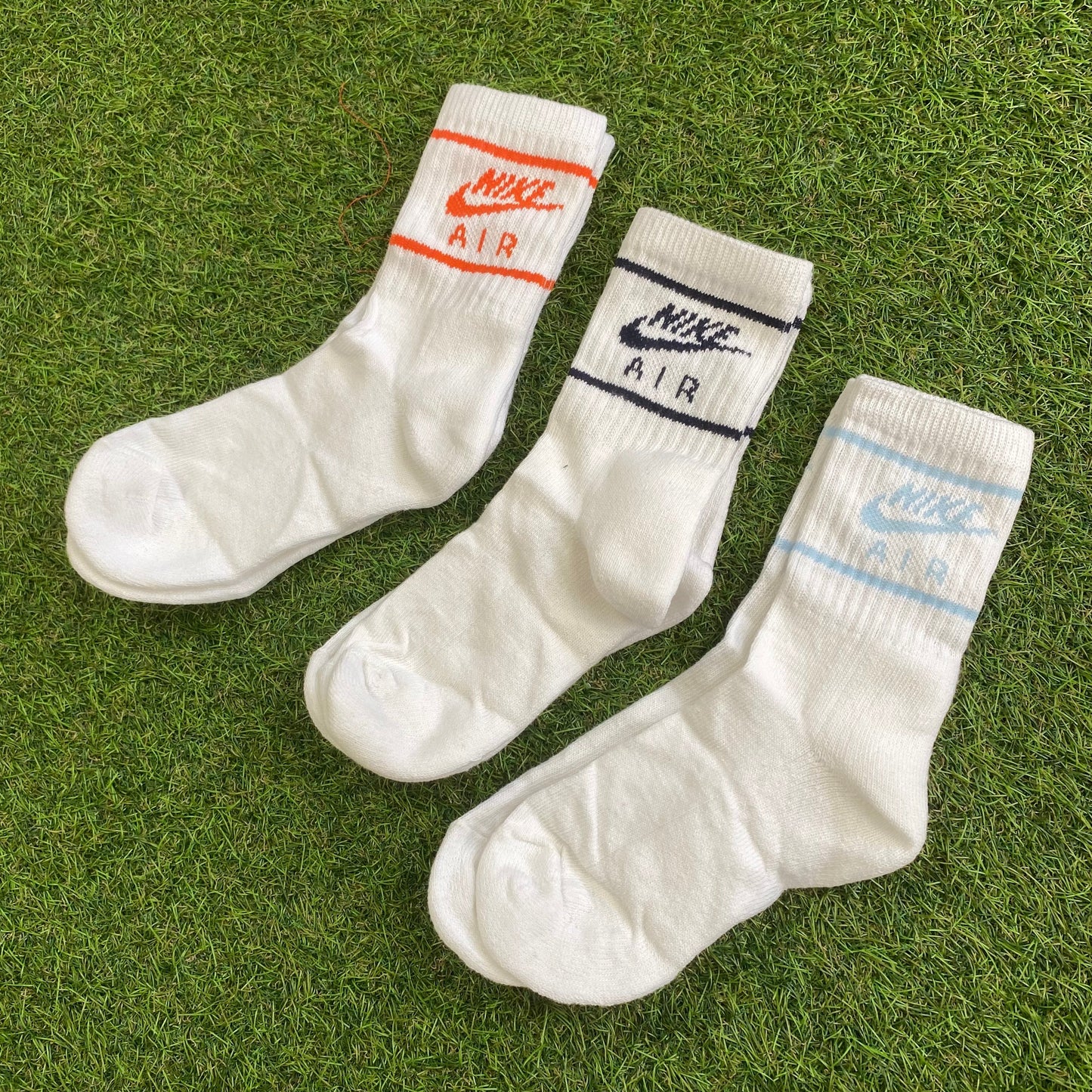 Vintage Nike Air Socks 3 Pack White UK12-8